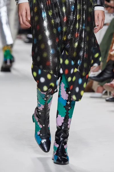 Look 65